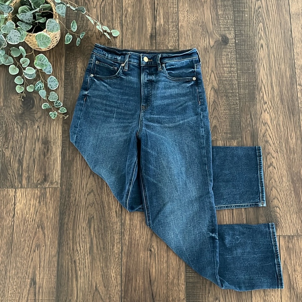 Express Super High Waisted Modern Soft Straight Jeans… Gem